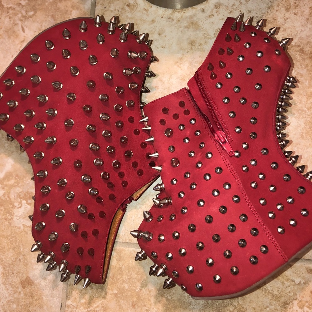 Shoes